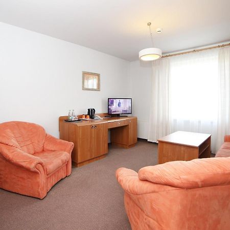 Hotel I Restauracja Abis Быстшица-Клодзкая Экстерьер фото